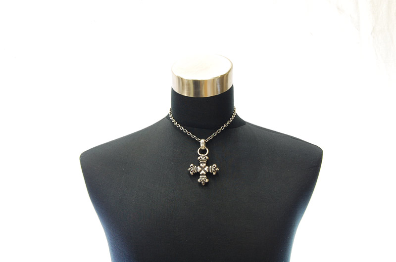 Half 4Heart Crown Short Cross With H.W.O Pendant[P-100] / Quarter Chain Necklace[N-66] (43cm)