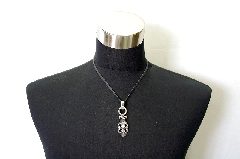 Half Cross Oval On Skull With Crown＆H.W.O Pendant [P-81] / Leather Necklace (50cm)