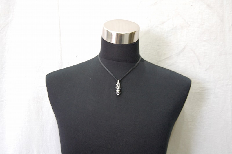  Sculpted Oval Oval Pendant[P-188] [P-161] / Leather Necklace (45cm)