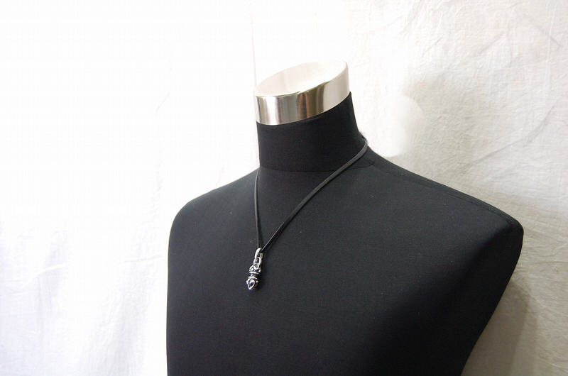  Sculpted Oval Oval Pendant[P-188] [P-161] / Leather Necklace (50cm)