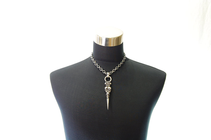 Triple Skull On Crown Dagger Pendant[P-133] / Three-fifth Chain Necklace[N-72] (45cm)