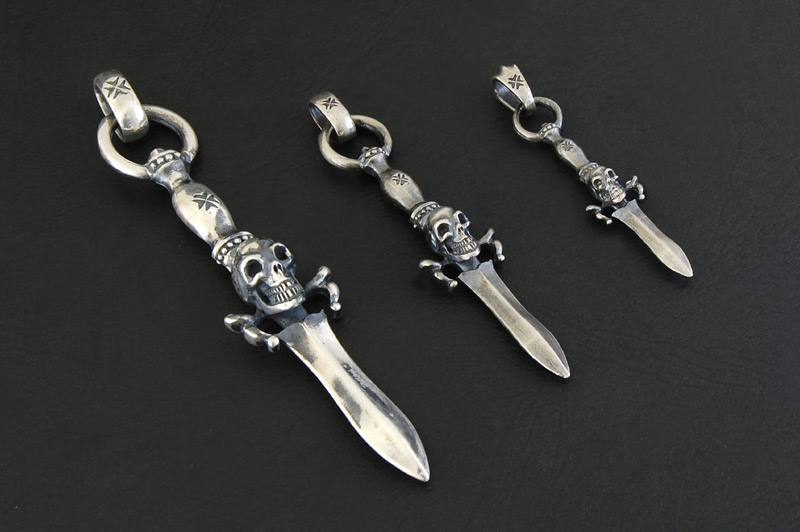 Dagger With Skull Pendant