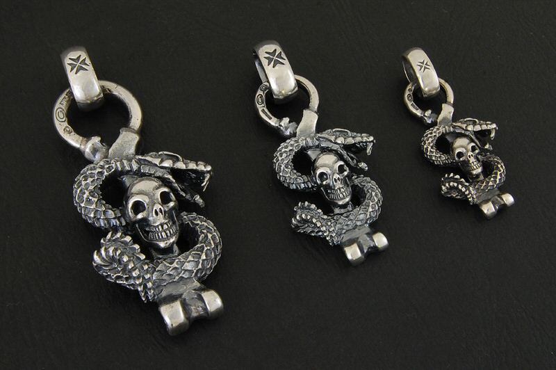 SkullOn Snake With H.W.O Pendant / Half SkullOn Snake With H.W.O Pendant / Quarter SkullOn Snake With H.W.O Pendant