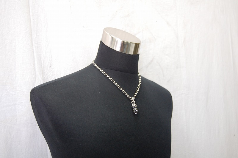 Sculpted Oval Oval Pendant[P-188] / Quater Chain & Classic T-bar Necklace[P-99] (50cm)